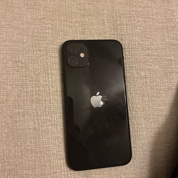 iPhone 11 чёрный 128 гигабайт