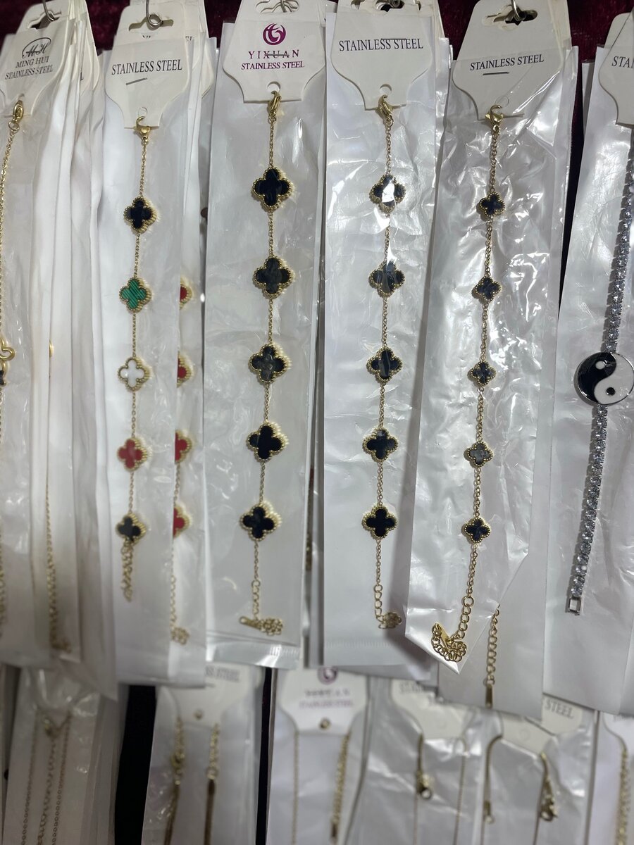 Bracelet