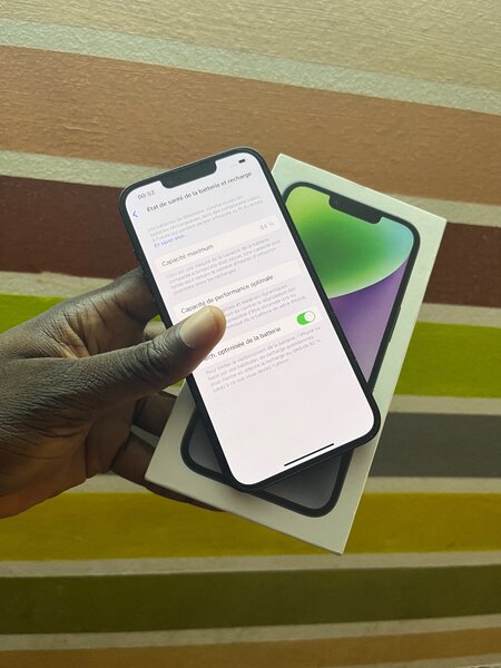 iPhone 14 CE