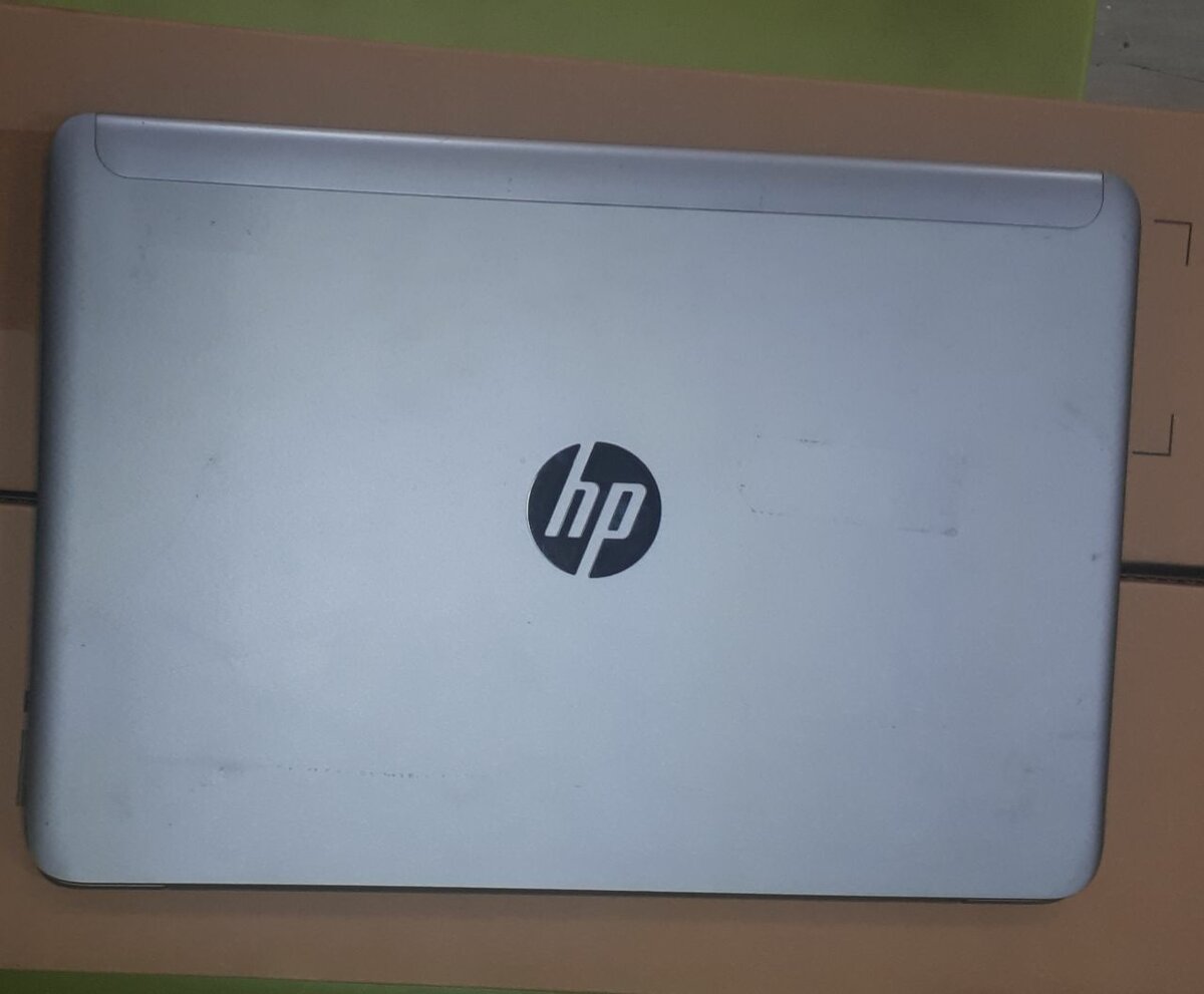 Hp 1040 G2