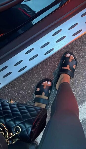 Hermes slippers