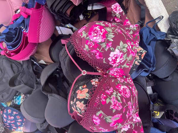 Binnys Brazziers