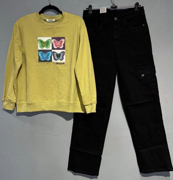 Ladies fashion wear