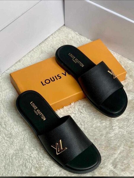 Sandales de marque