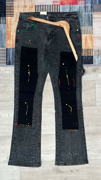 Jean noir patché tendance