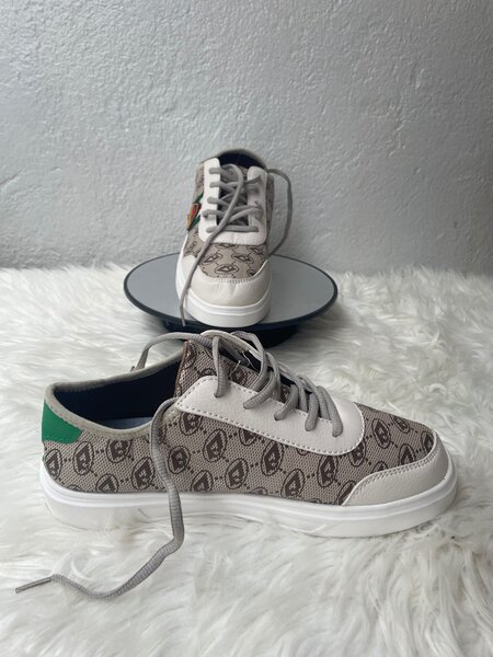 Chaussures de sport tendance