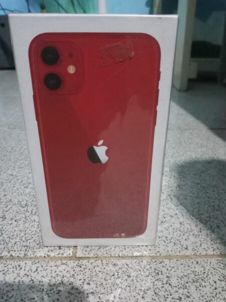 iPhone 11