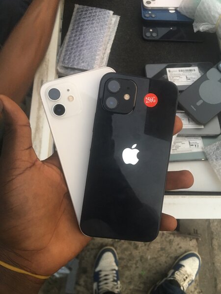 iphone 12