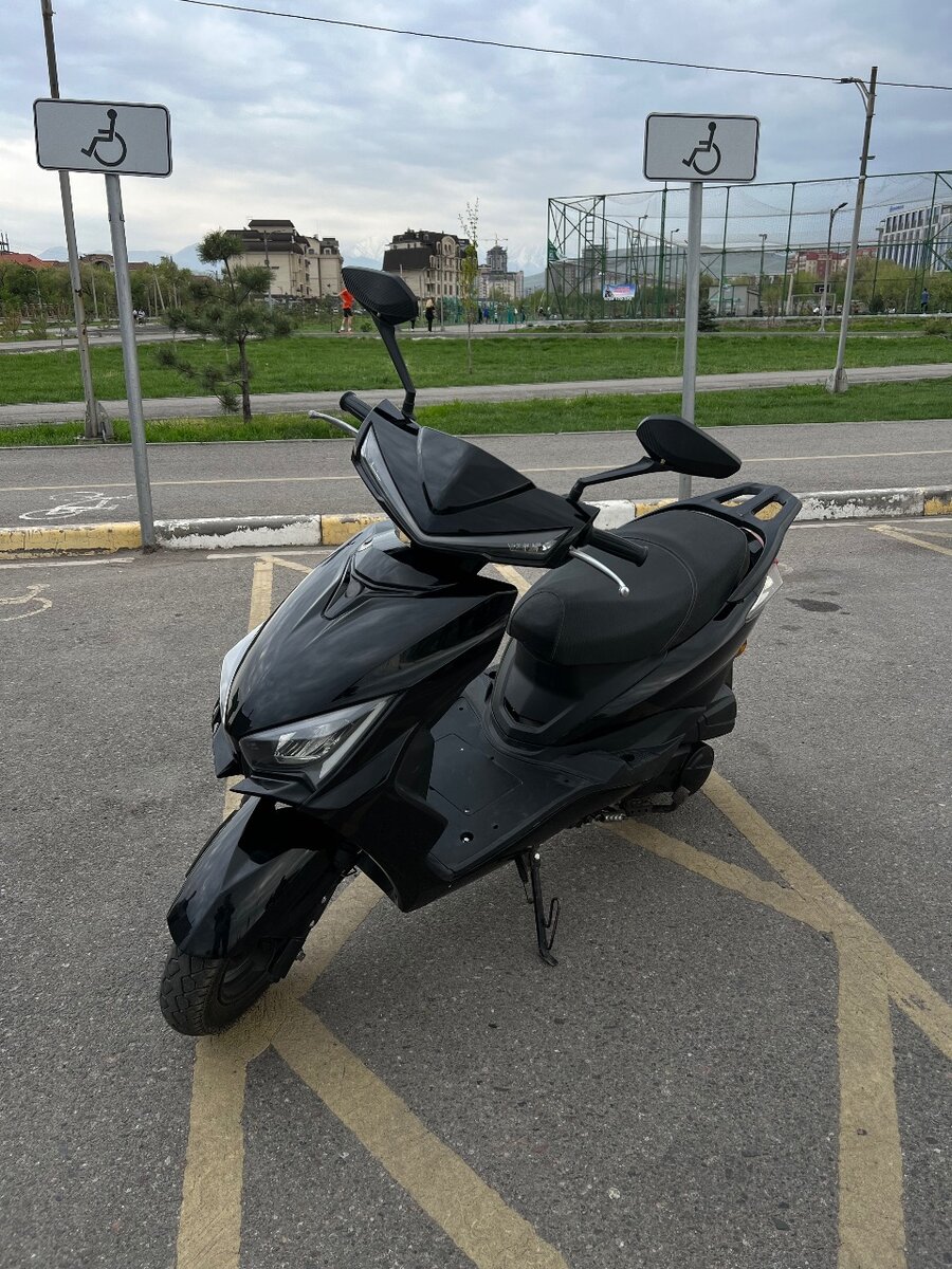 Скутер м8