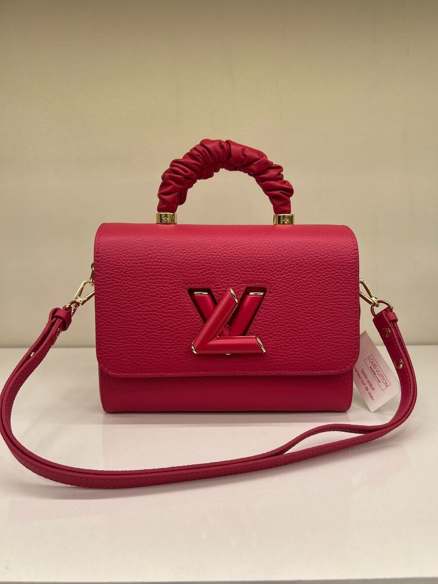 LV Twist