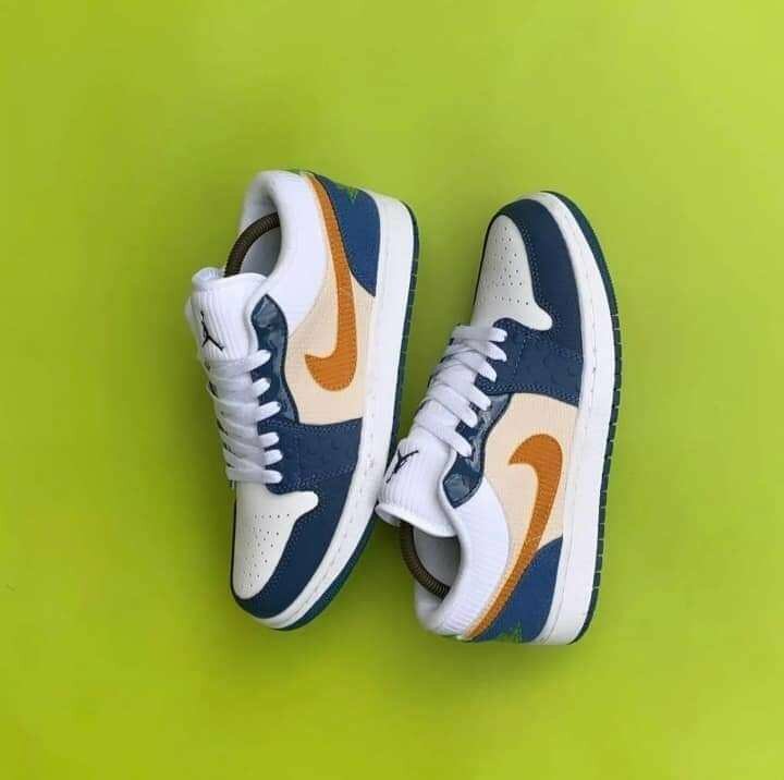 Nike