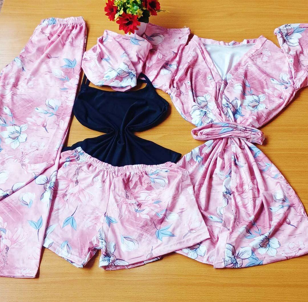 Night wear