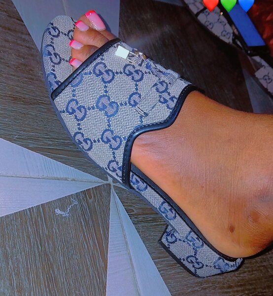 Ladies Slippers