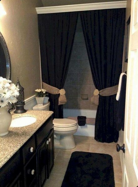 Serwaa curtains
