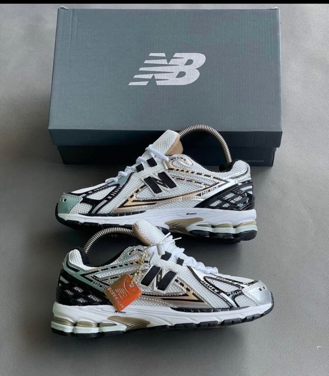 NEW BALANCE