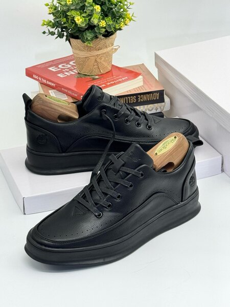 TIMBERLAND BLACK