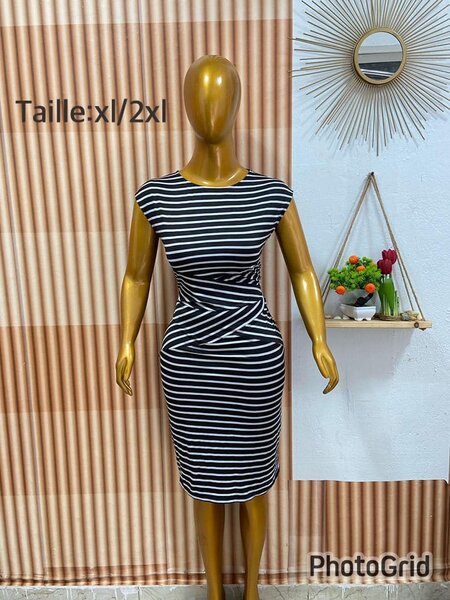 Robe pour femme belle, élégante et de haute qualité