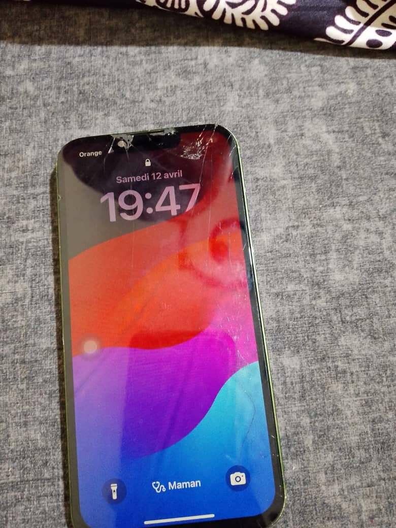 Iphone 13 simple