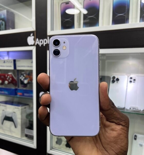 Apple 🍏 iPhone 