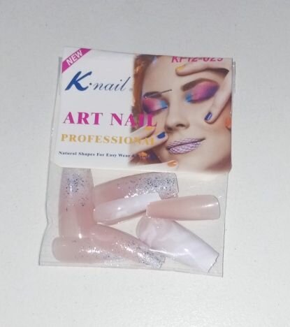 Faux ongles professionnels élégants