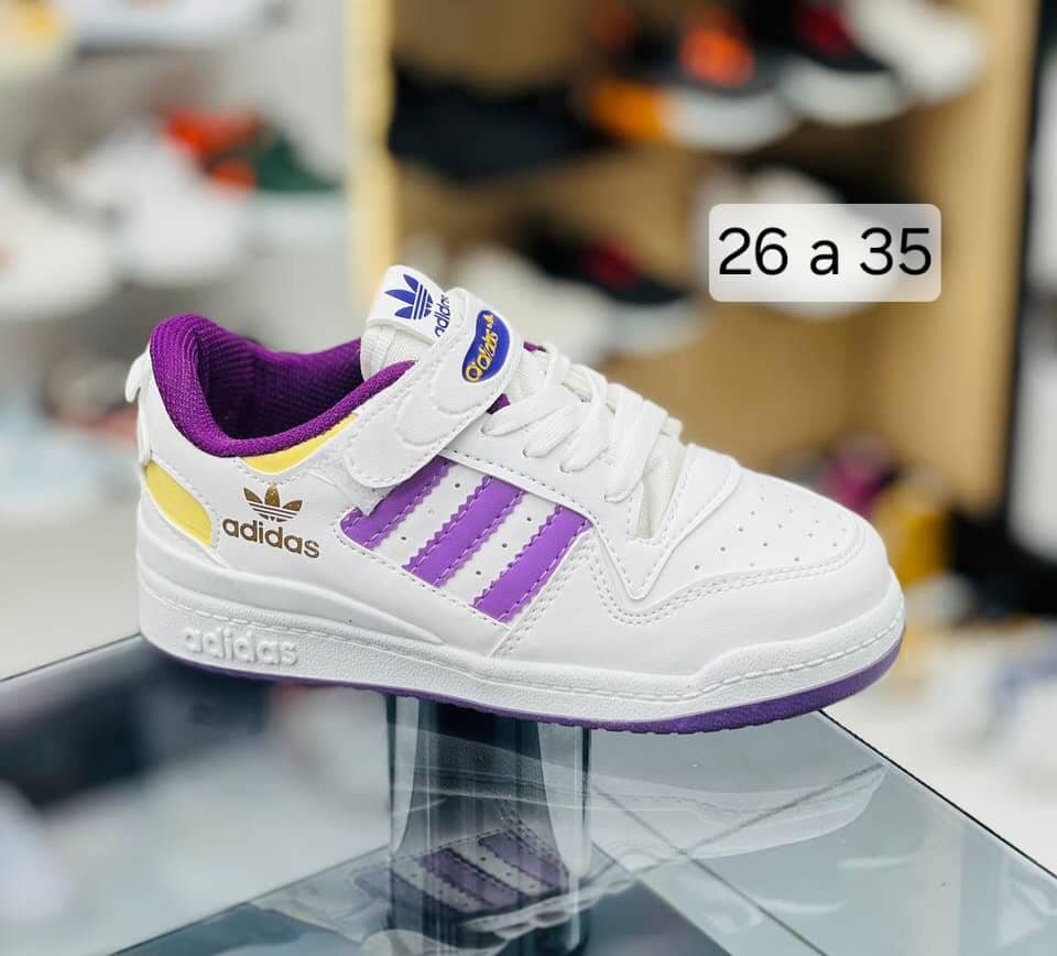 chaussures d'enfant