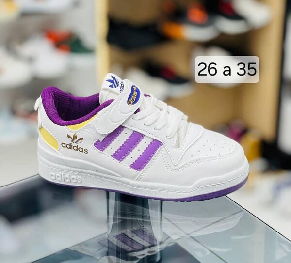 chaussures d'enfant