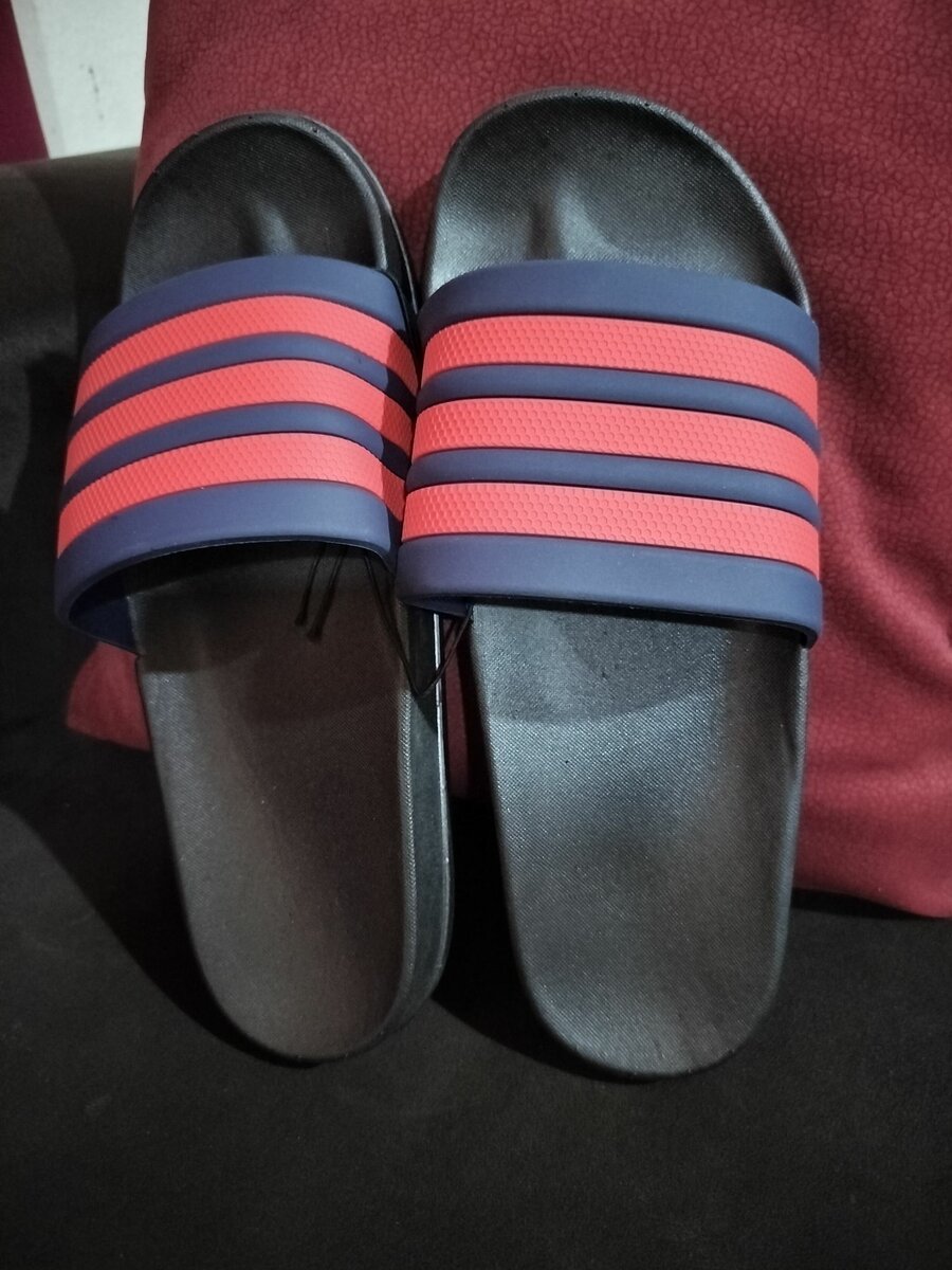 Slides for men