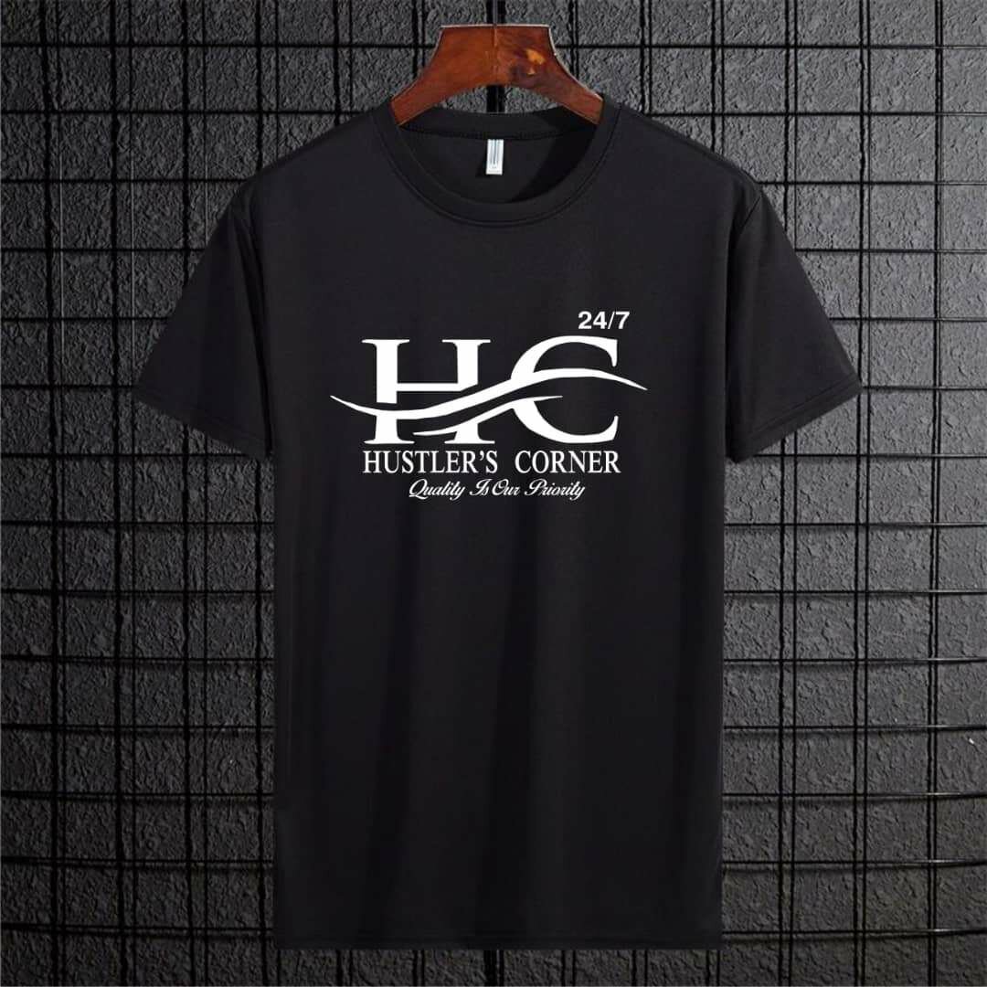 T-shirt and slides