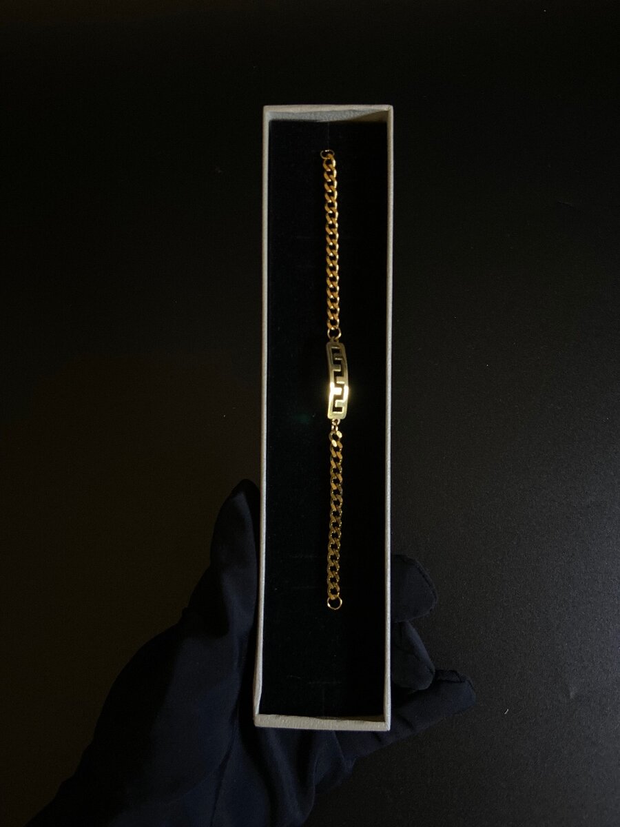 Gold bracelet