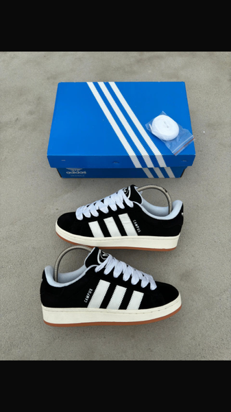 Adidas campus
