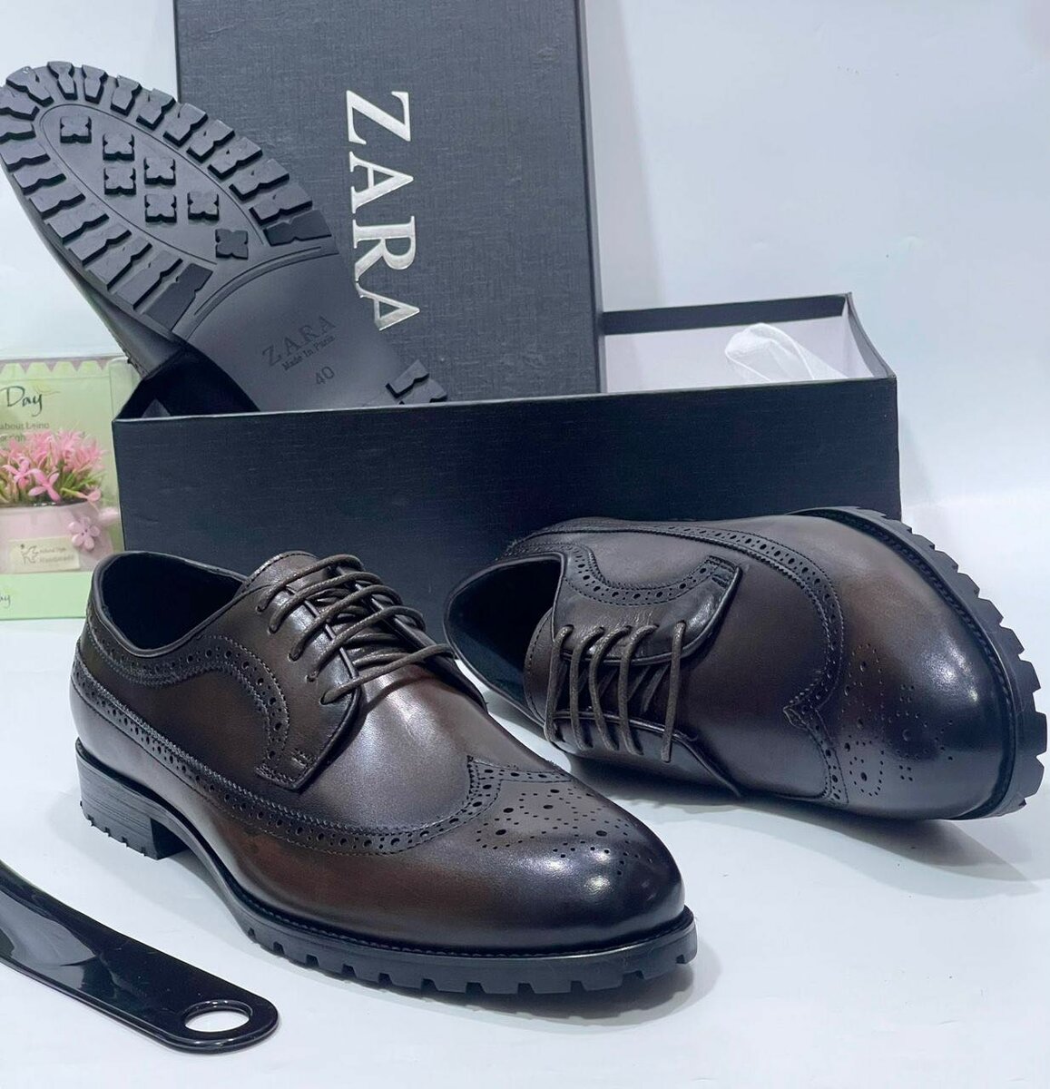 Mens shoe