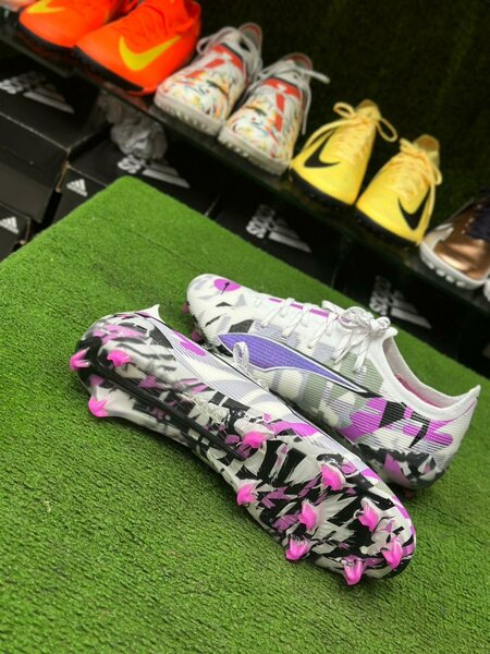 Puma boots