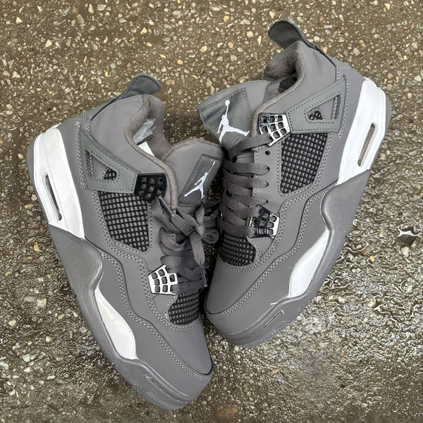 Jordan 4 