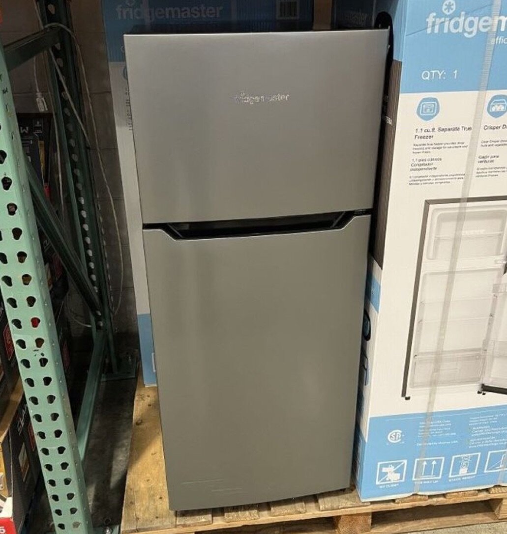 Refrigerator