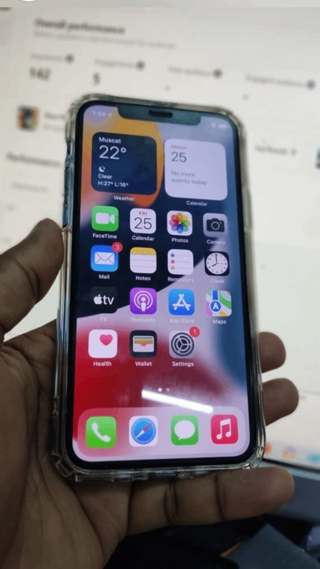 iPhone 11