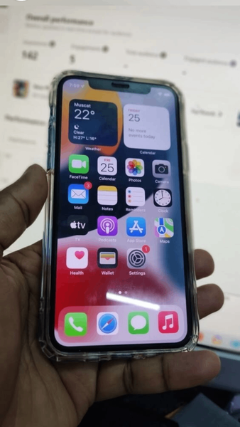 iPhone 11