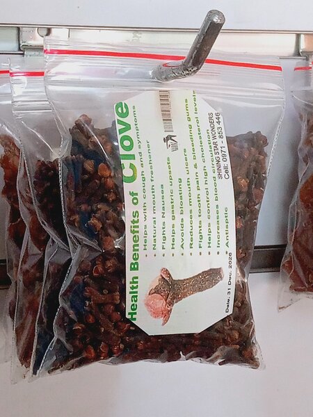 Stick Cloves