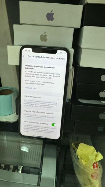 *iphone 11 pro 64giga sans Face ID  prix: 120.000f*