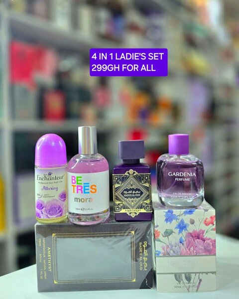 LADIE'S SET