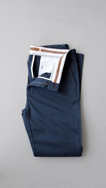 Mens chinos