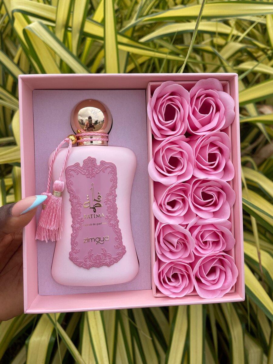 Fatima pink