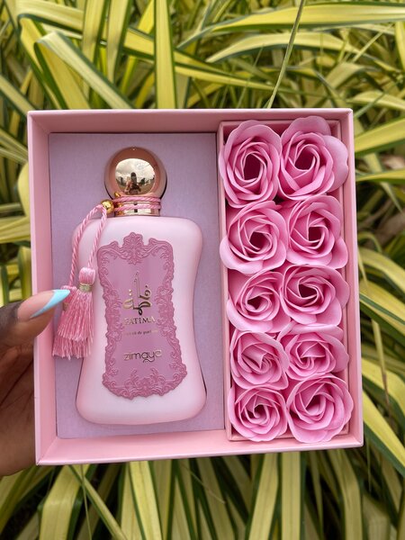 Fatima pink