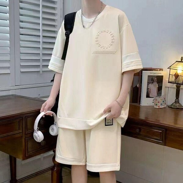 Complet street wear