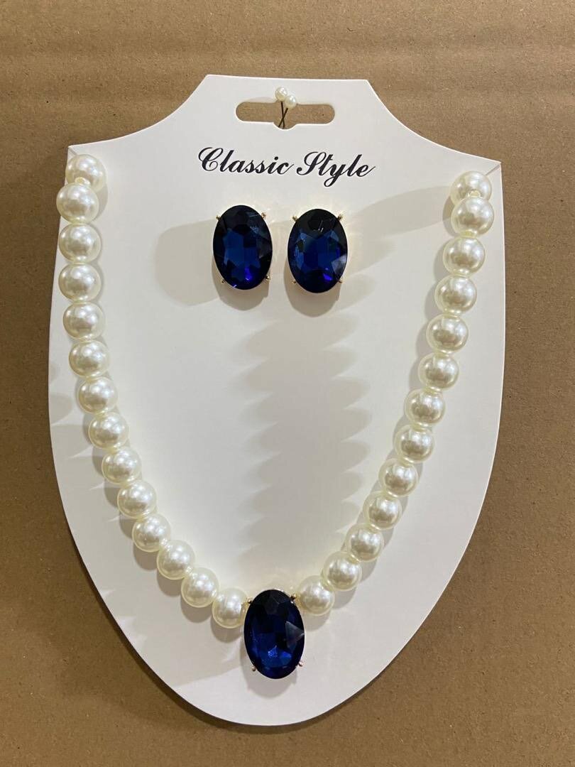 Collier perlé classique