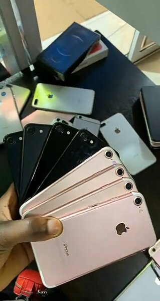 iPhone 7, 64gig