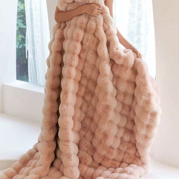 Flannel blanket