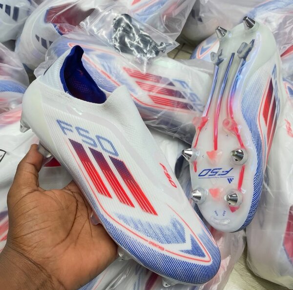 Chaussures de Football Haute Performance
