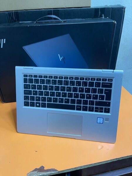 Hp neuf dans sac