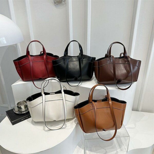 Sac à main en cuir moderne