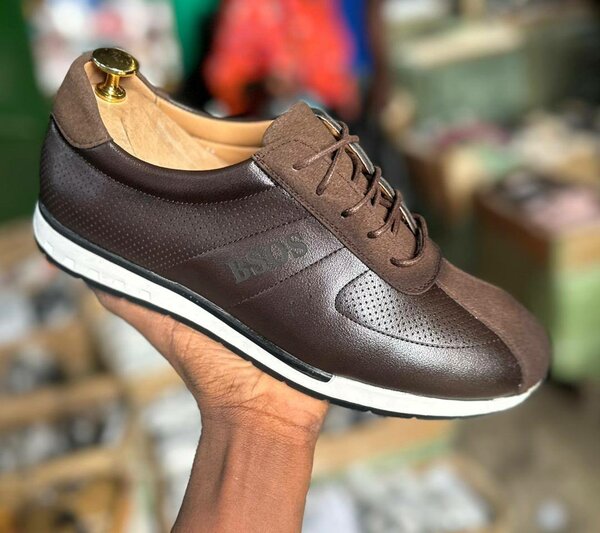 Chaussures en cuir élégantes